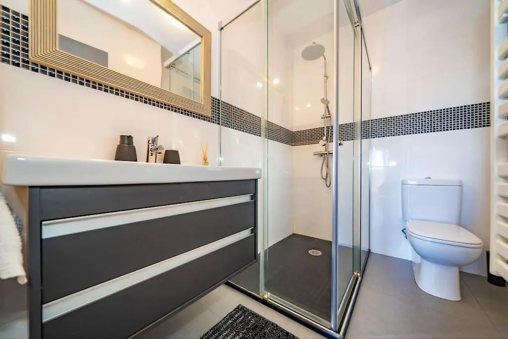 La Maison Snoopy, 6-8 Persons, Near Beach, Seaview Lloret de Mar 0*,  Spain