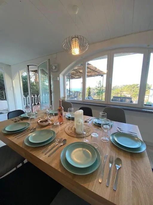La Maison Snoopy, 6-8 Persons, Near Beach, Seaview Lloret de Mar 0*,