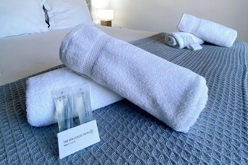 Apartment La Maison Snoopy, 6-8 Persons, Near Beach, Seaview Lloret de Mar