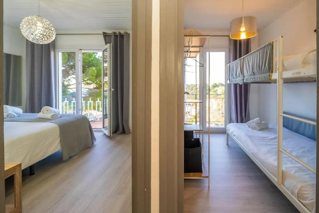 La Maison Snoopy, 6-8 Persons, Near Beach, Seaview Lloret de Mar 0*,