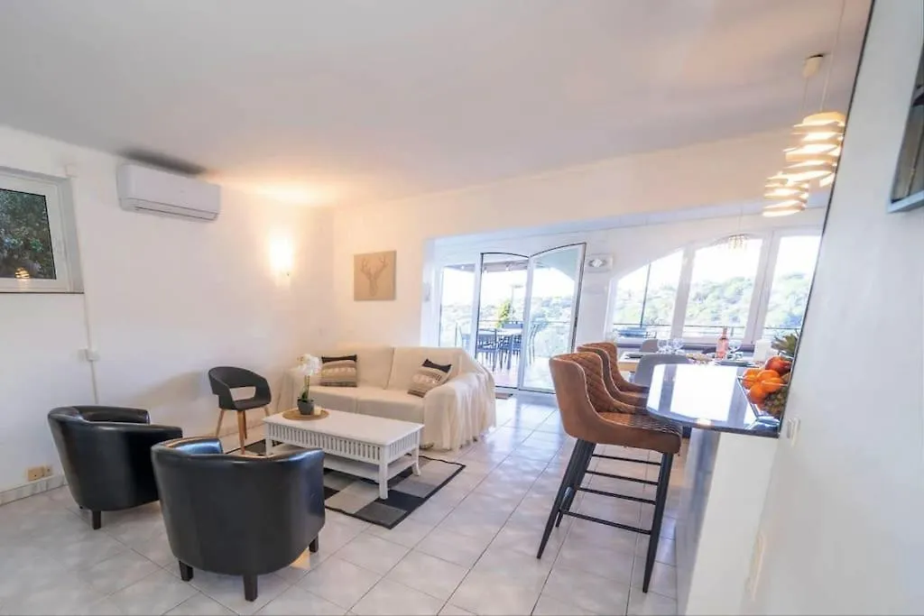 La Maison Snoopy, 6-8 Persons, Near Beach, Seaview Lloret de Mar 0*,  Hiszpania